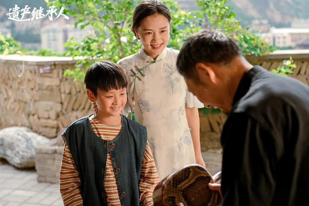 短剧涉娃，保护未成年人的弦要绷紧