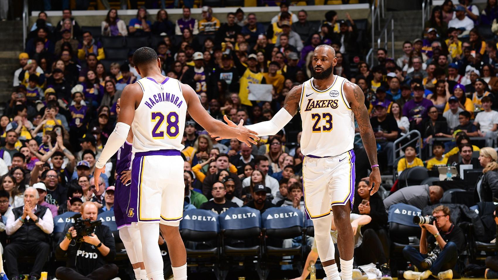 关键时刻11胜0负！老牌天神41岁18中12 关键时刻有东有詹降维打击