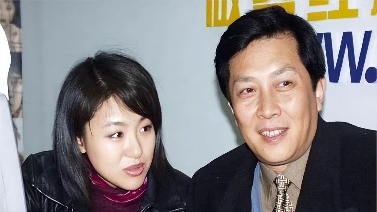 唐国强前妻自杀34年后，女儿唐莉的一番话，让所有人沉默了