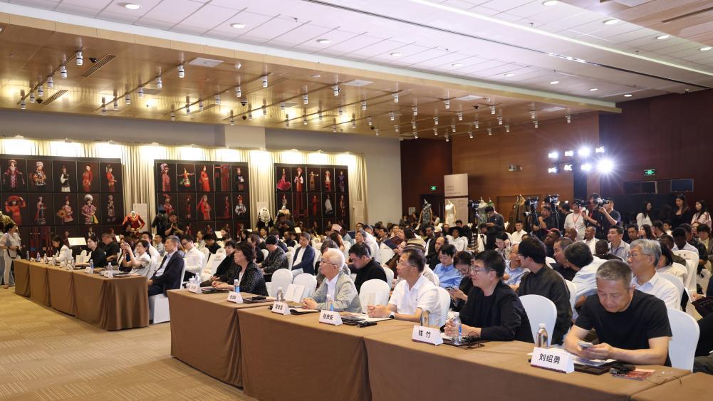 “服饰里的中国”盛典启幕京城  文脉永续彰显家国底蕴