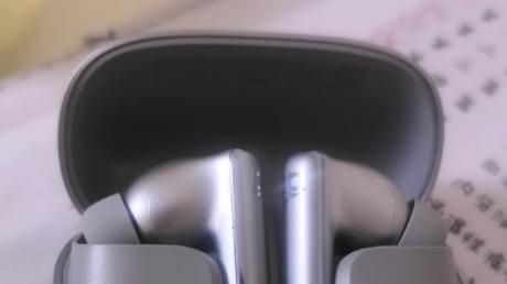 这几款入耳式降噪耳机很值得入手！降噪、续航、音质都在线