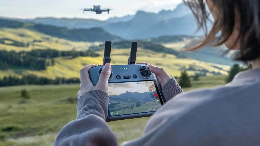 DJI Mini 5 Pro丨一英寸大底全能迷你航拍机