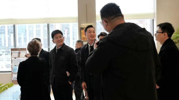 贵阳首个“一层一户”滨河洋房首映 泮水山居营销中心盛大开放