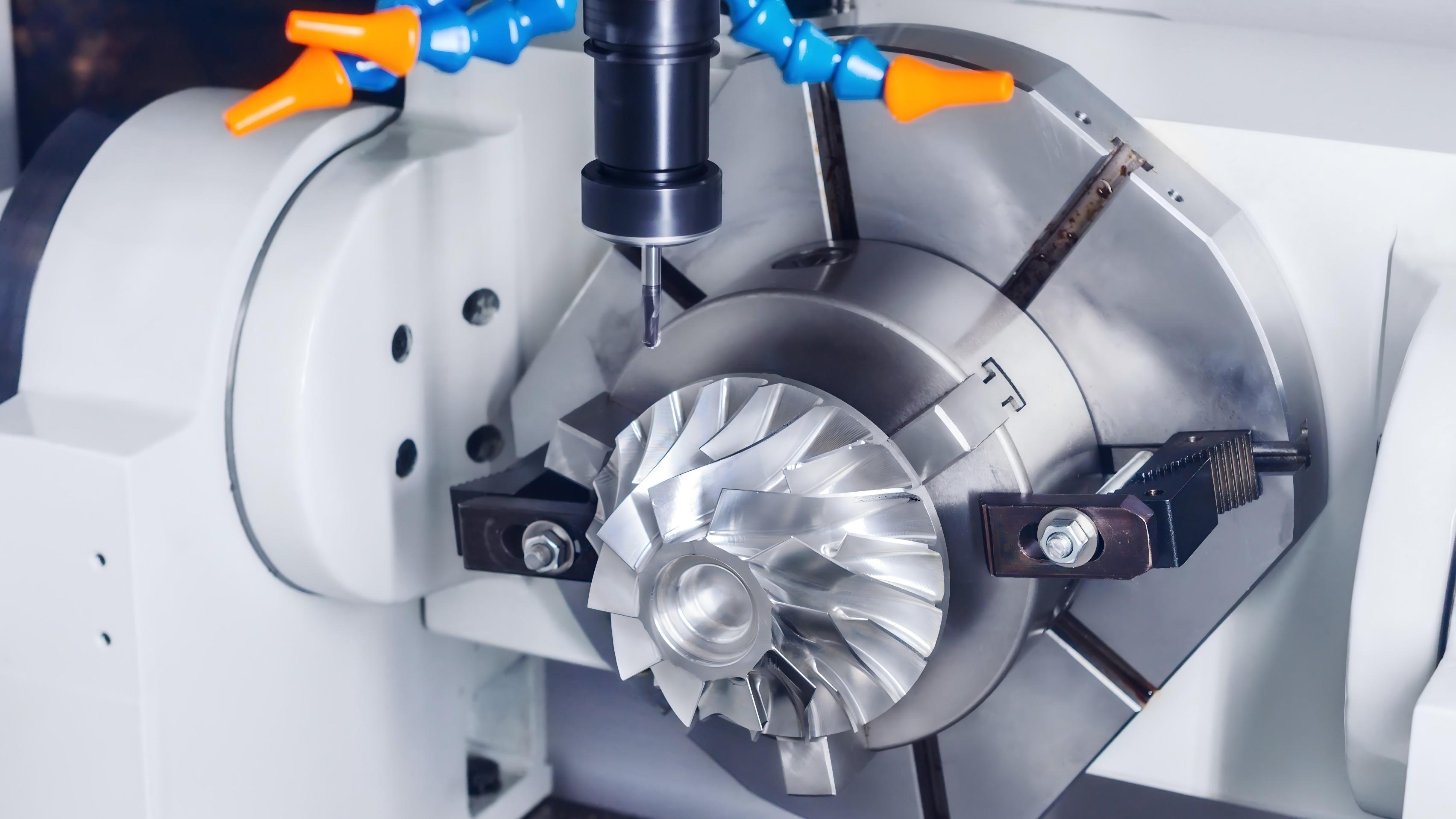 为何五轴联动机床能卖一套房的价格？