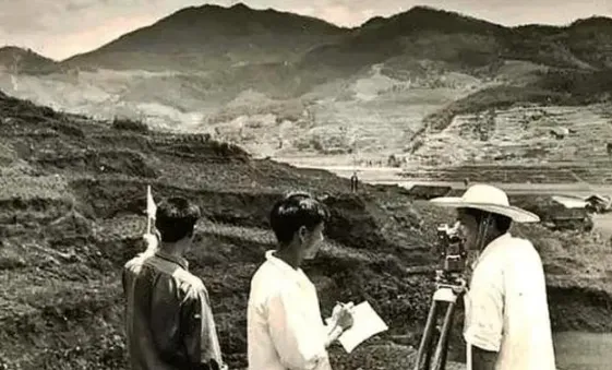 最难找的汉代王陵：专家十年三次苦寻无果，楚王的千年地宫竟藏在老农红薯窖下！