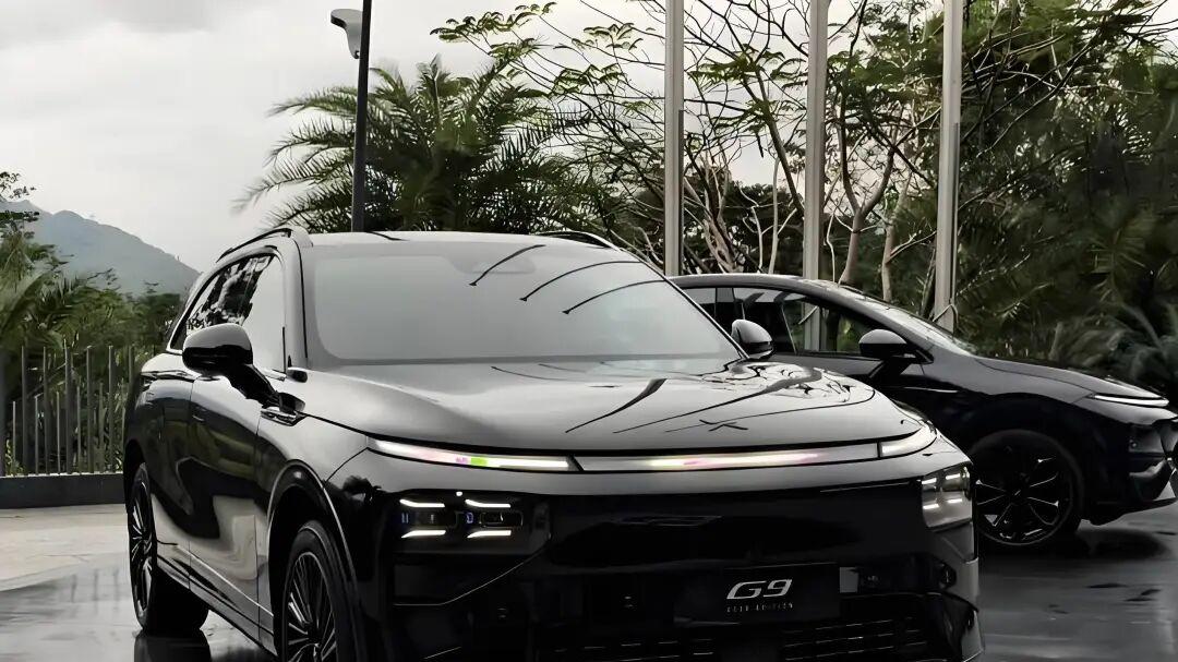 同是“起死回生”，蔚来与小鹏孰美？