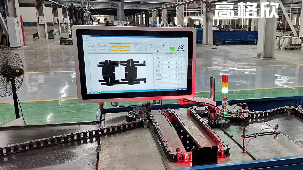 高格欣科技丨49寸触控屏助力工厂产线智能化管控升级