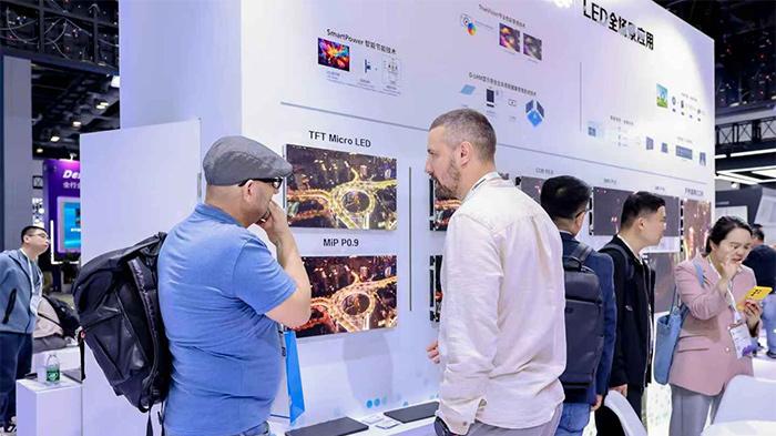 对话飞利浦商显：AI商显“智变”时刻 深度解码系统化战略与全场景创新机遇