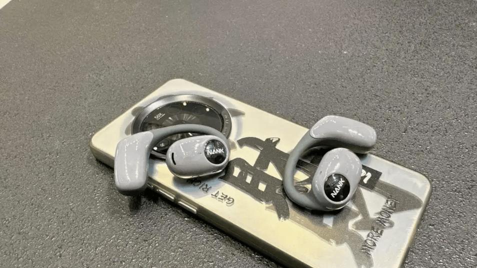 耳挂式耳机哪个牌子便宜又好用？实测揭秘2026年开放式耳机品牌推荐