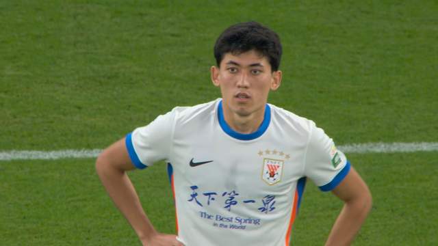 买乌郎改位置成功，于金永可接班了，唐田师承崔康熙，泰山队跑起来了