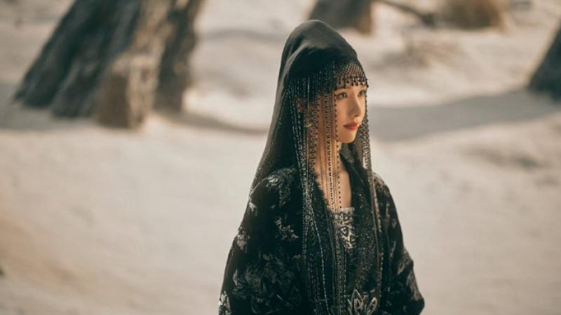 月鳞绮纪谁和谁是官配，CP大乱炖，趁乱喝了吧