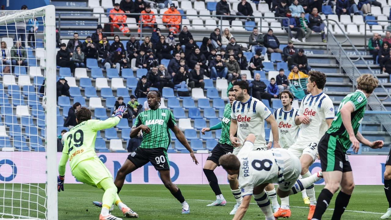 雄鹰堕落！拉齐奥联赛也已经无欲无求，萨索洛有望再进一步？