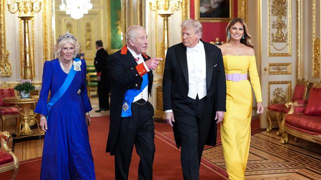 威廉和凯特，在26年的海外访问中，为了讨好某些人的 “虚荣心”？