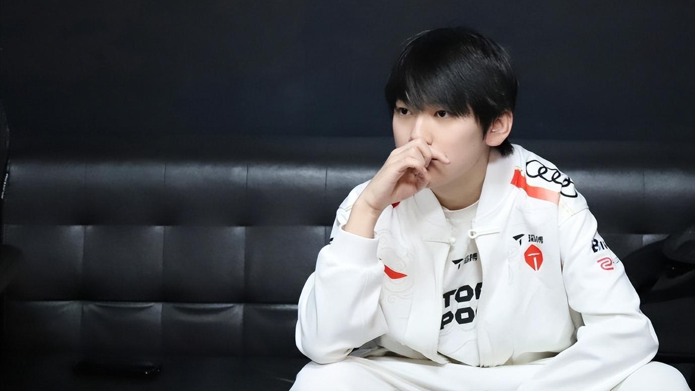 AL经理再现败人品操作！论坛发文自吹自擂，贬低BLG内涵郭浩