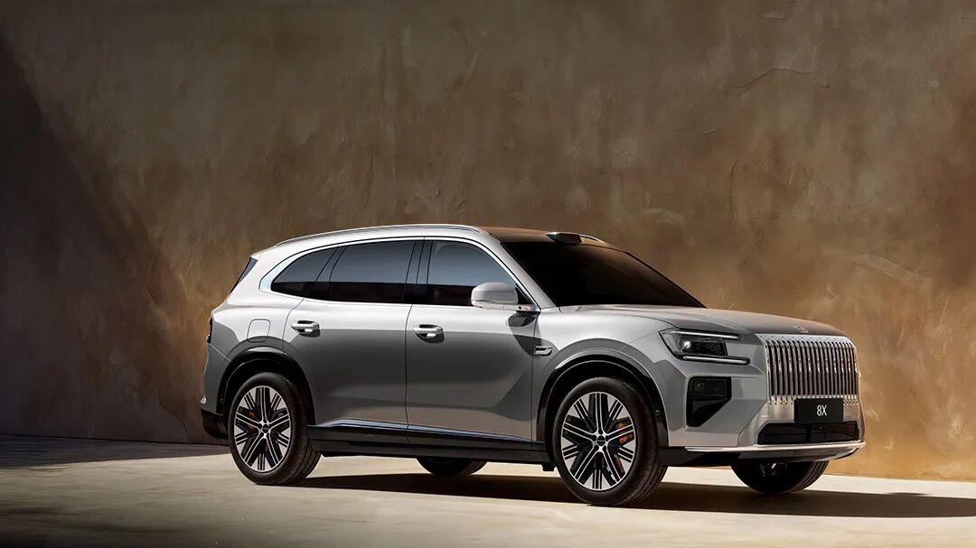 2025汽车品牌价值榜发布；阿维塔旅行车来了；极氪8X信息遭提前泄露；《速度与激情》系列终章定档..