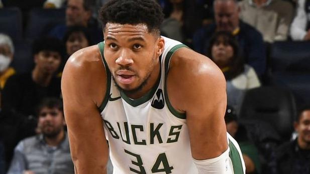 仅一夜，NBA传来4大消息：小卡受伤，勇士有意小波特，字母哥表忠心