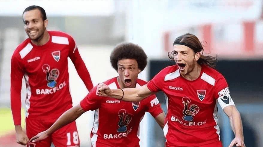 周一足球精彩推荐：009葡超：吉维森特VS本菲卡+007英冠：伯明翰VS米堡