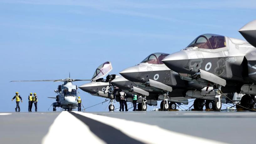 11.2万吨航母将登场，或搭载75架隐身战机，俄：至少领先世界20年