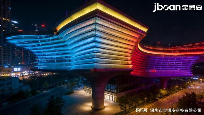 柔光不伤眼 金博安赋能户外楼宇夜景升级
