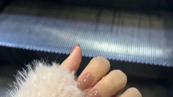 避开雷区选对色，黄皮也能拥有清冷白净手