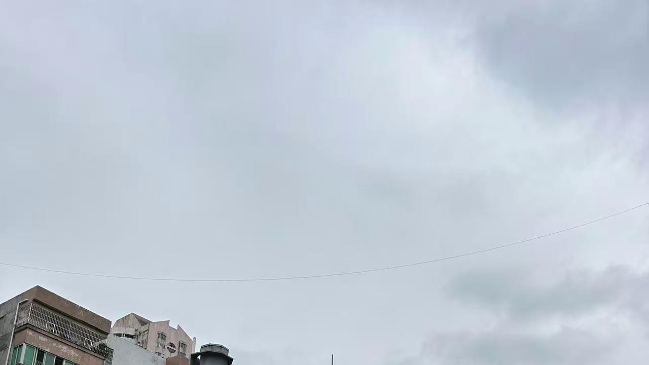 大街上为什么看起来每天都那么多人?