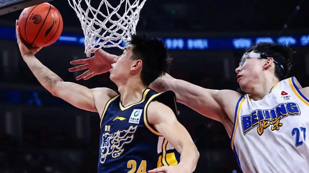 错怪杜锋了！广东队战绩不佳原因曝光，朱芳雨已考虑其他大外援