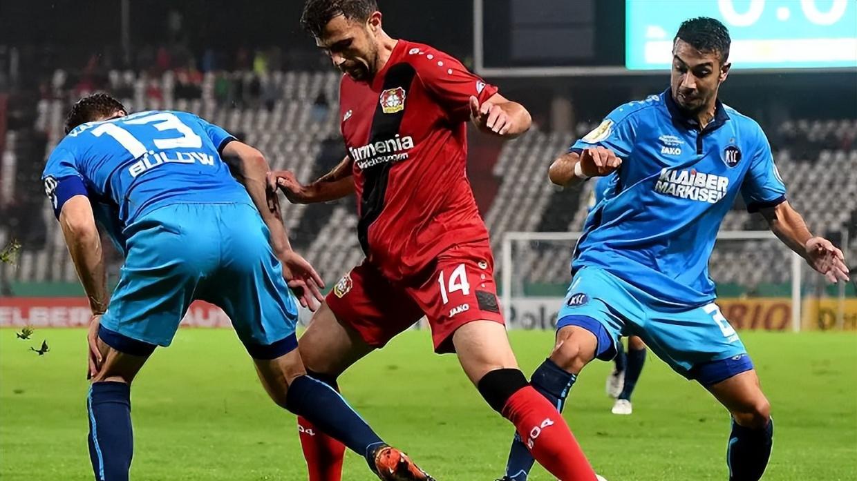 今日足球数据前瞻情报：3.17欧冠赛事解读