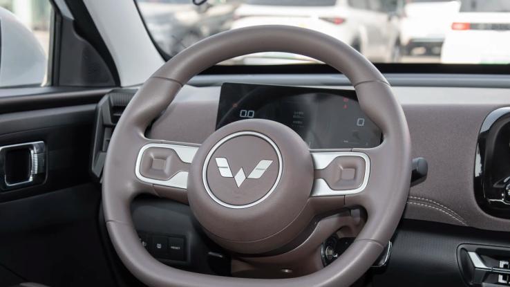 还看啥合资车？6.28万买“中型SUV”，1.5T动力+后多连杆独悬