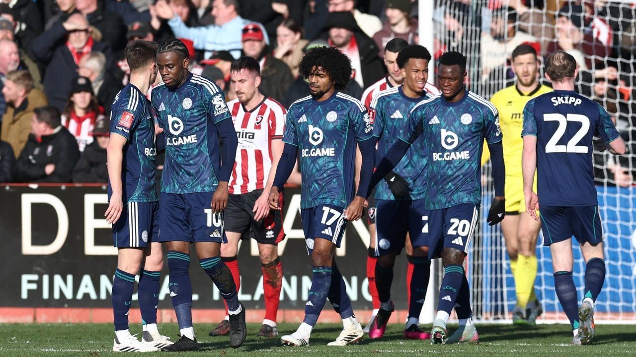 足协杯2-0，英超前冠军完胜切尔滕汉姆，27岁英格兰猛将一球一助