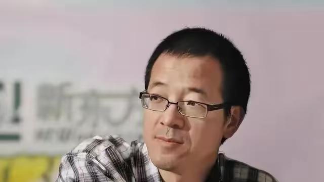 俞敏洪曾深刻地指出：一个人如果八面玲珑，能说会道，特别会来事，这个人根本不是情商高