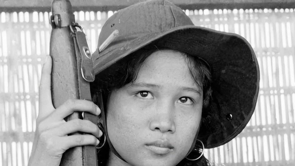 1979年, 越南女兵混入我军使阴招, 张万年想出三招破解