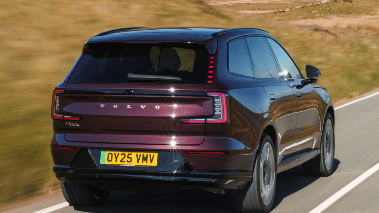 纯电双旗舰！沃尔沃ES90/EX90工信部信息曝光，有望年内上市