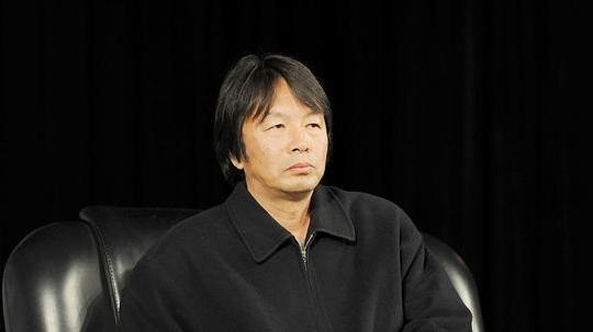 刘震云所言：如果你没富过，就不知道富人之间是如何联姻的。如果你没有穷过，就不知道穷人之间是如何倾轧的