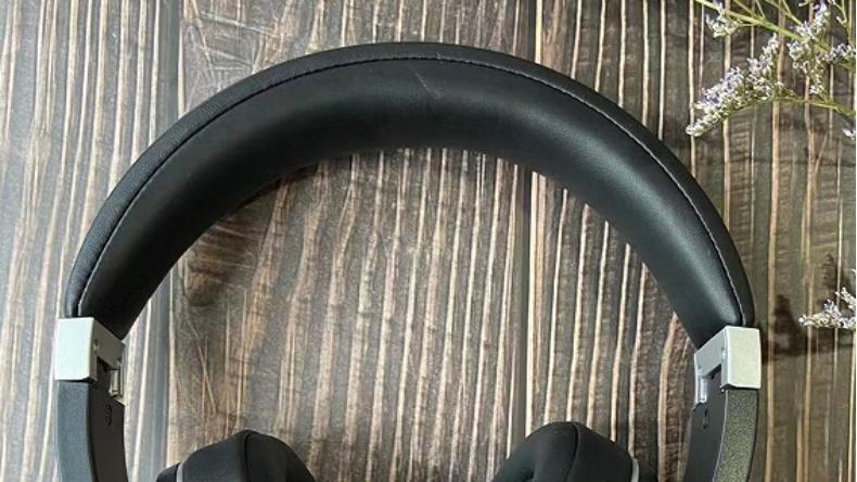 4款头戴耳机，可定制音效，电池超长