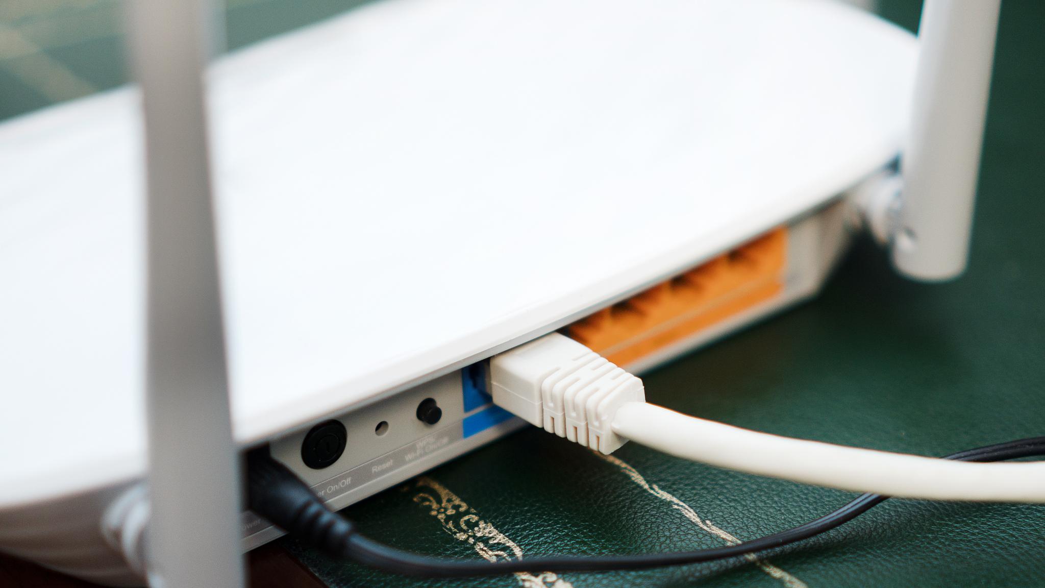 路由器放错位置竟让网速减半？5个摆放禁忌你中了几个？