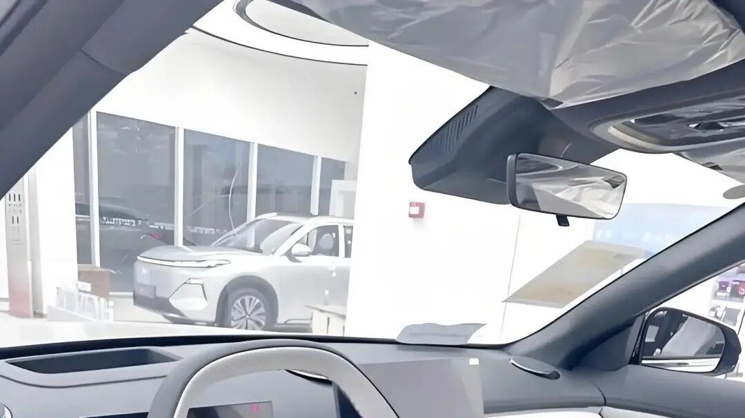 吉利进一步拉低插混SUV门槛，8万块的紧凑级插混SUV要来了