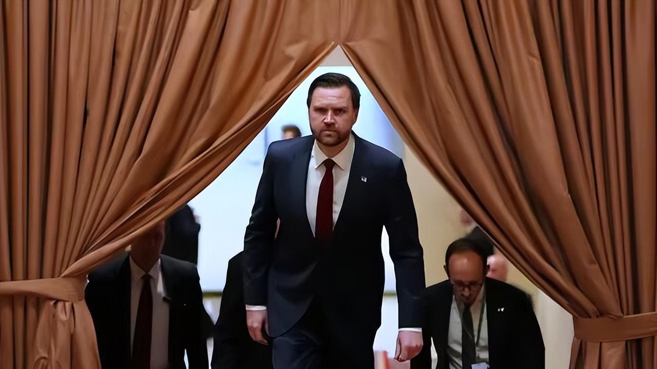 美伊这出戏，编剧都不敢这样写