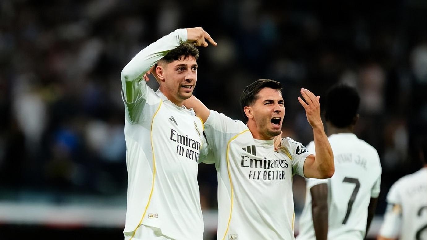 1: 1！巴尔韦德世界波，皇马再爆冷，3轮不胜被巴萨甩开，争冠难了