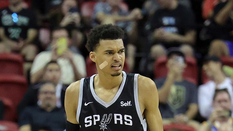 懂篮球帝-简单分析竞彩308NBA：快船VS马刺