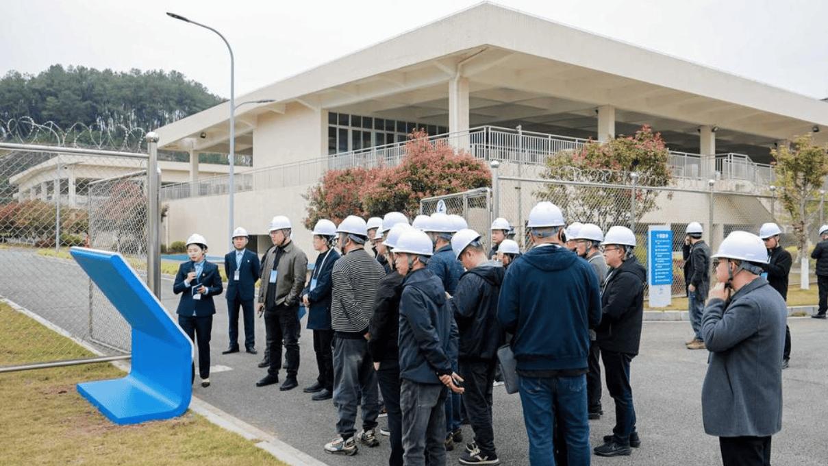 以水为媒，同舟奋楫：一场水厂开放日背后的川渝协同深意