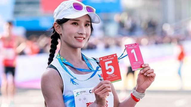 厦马黑人选手席卷131万元奖金，中国何时打破垄断诞生白金标冠军