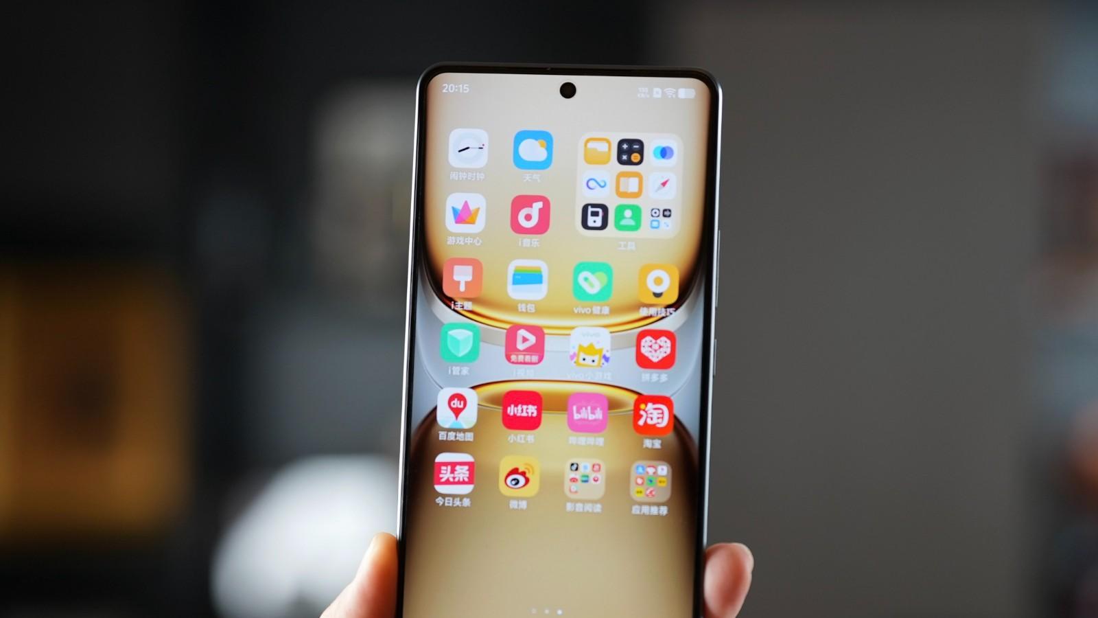 iQOO亮出“底牌”，256GB跌至1699元，天玑9400+旗舰跌至冰点价