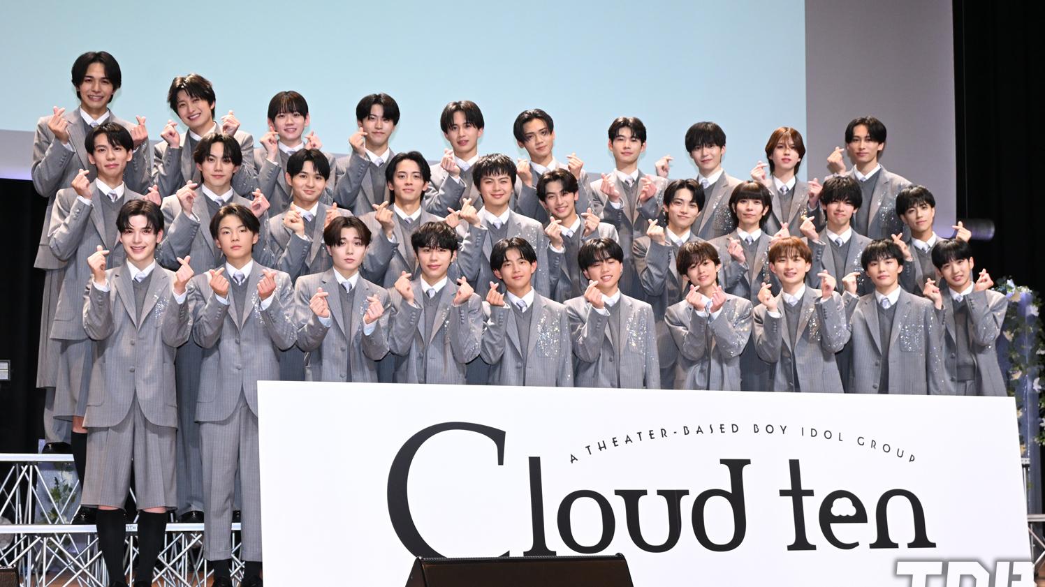 AKB之父秋元康首次做男团！新企划炸裂，30人男团Cloud ten诞生