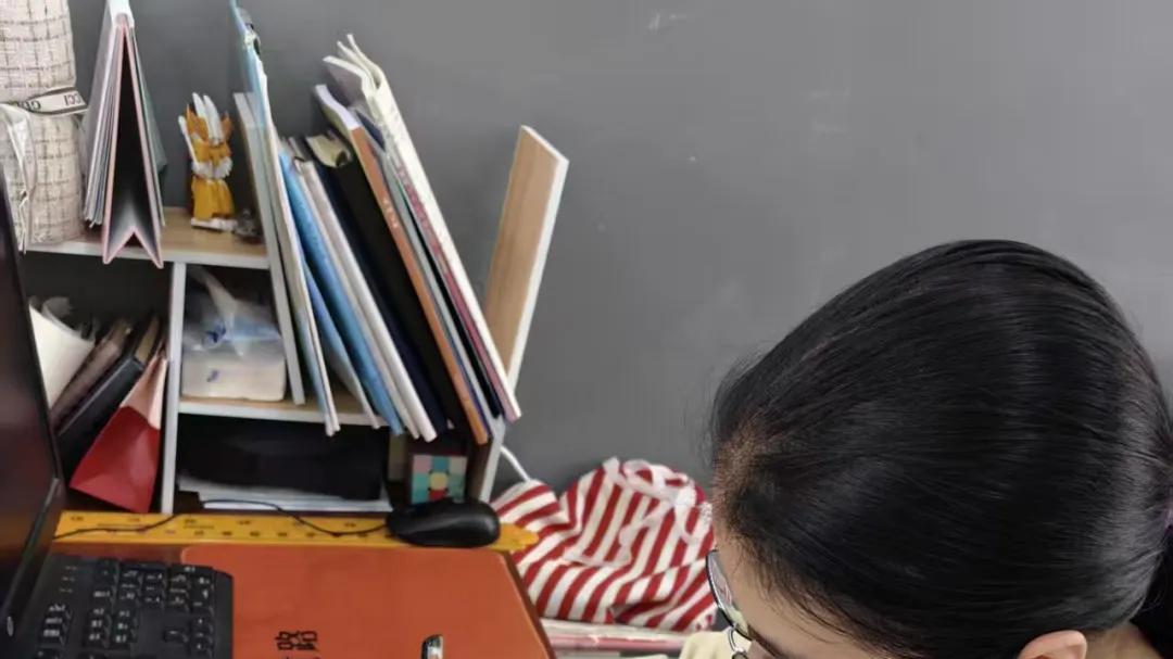 修德笃行，文润童心——阜阳阜南一中中岗中学青年教师李修文