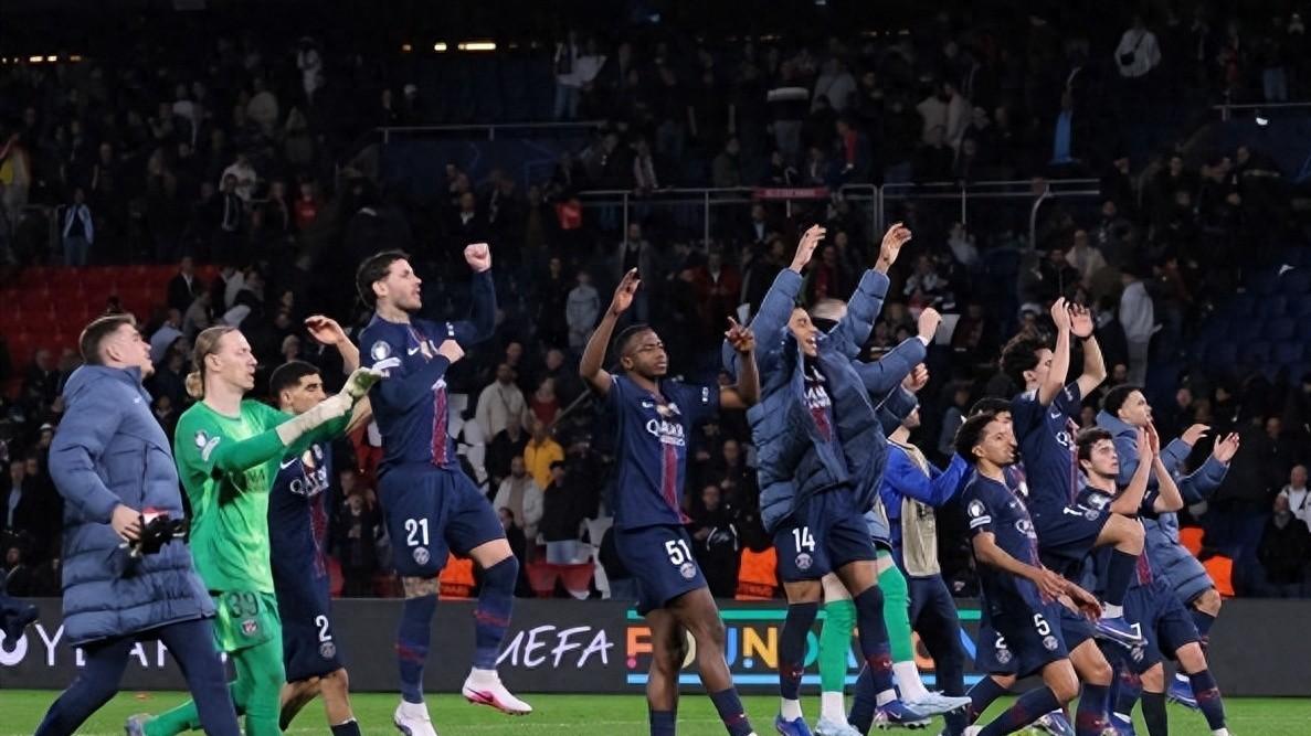 法甲联赛迁就巴黎圣日耳曼出战欧冠淘汰赛，改赛程开方便之门