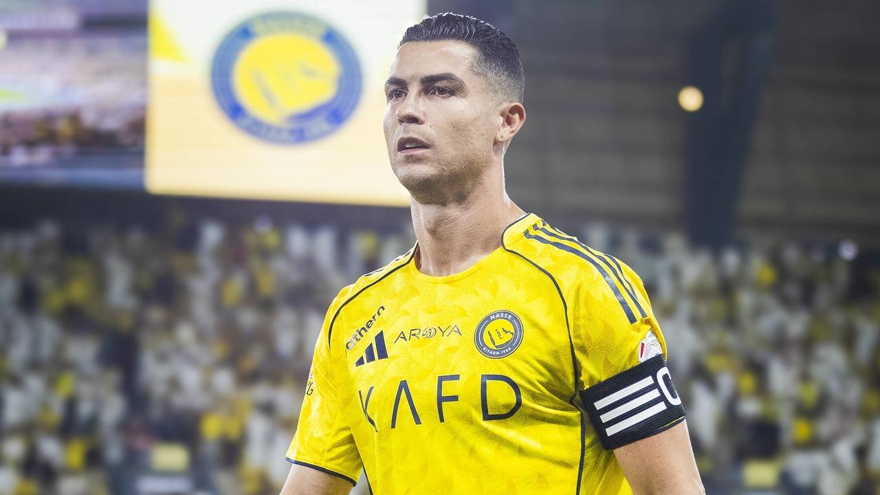 40岁C罗获评高分7.3分：连场破门+率队16连胜，太牛了