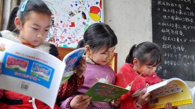 一眼看出孩子是不是读书的料，不用等考试，看这三个地方就够了