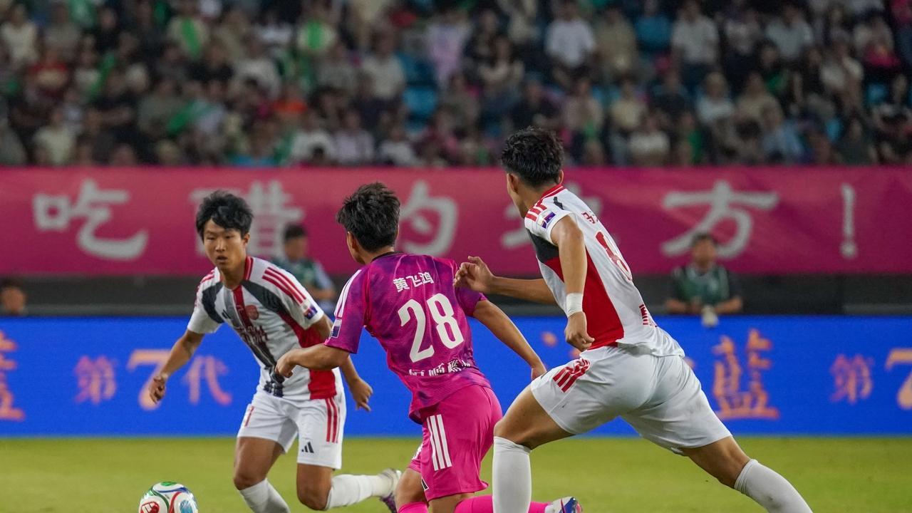 随着镇江队2-1、苏州队0-1、常州队0-0，苏超最新积分榜出炉