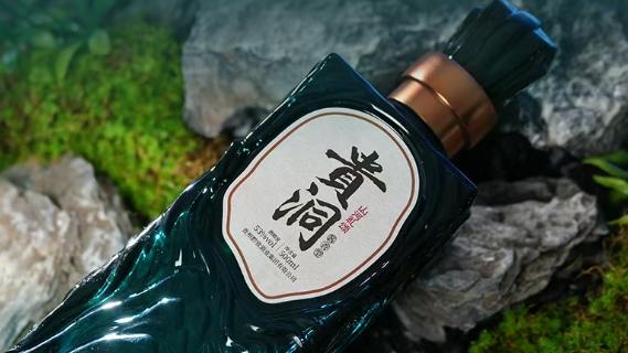 贵洞酱酒的七重贵气，诠释高端酱酒典范