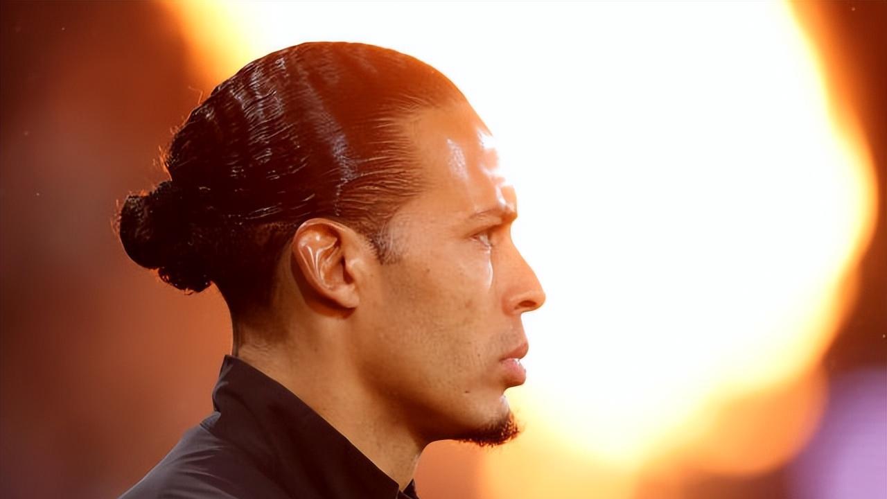 他的懒惰最终酿成了后果！切尔西评论员抨击利物浦队长！